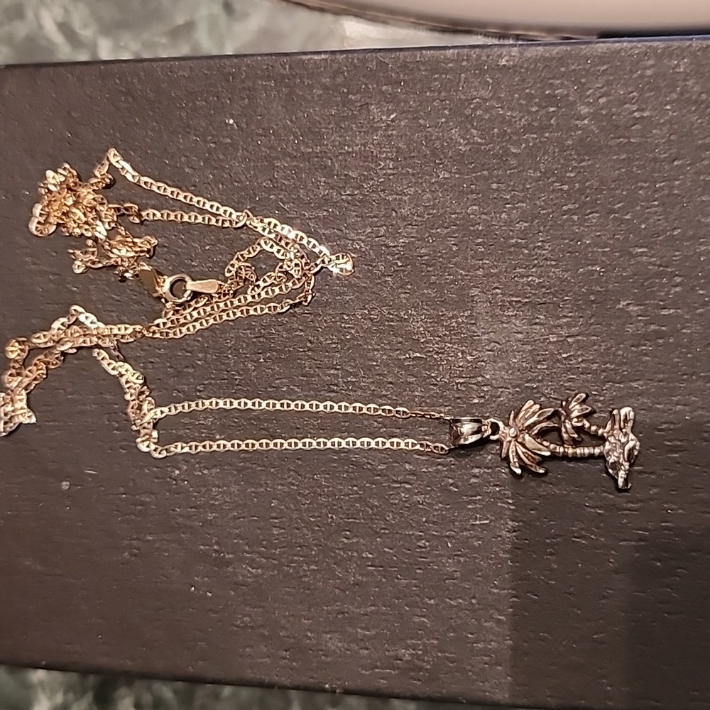 14kt solid gold mariner necklace with palm tree gold charm